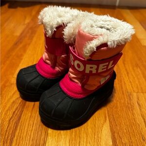 Sorel Pink Kids Snow Boots Size 7
